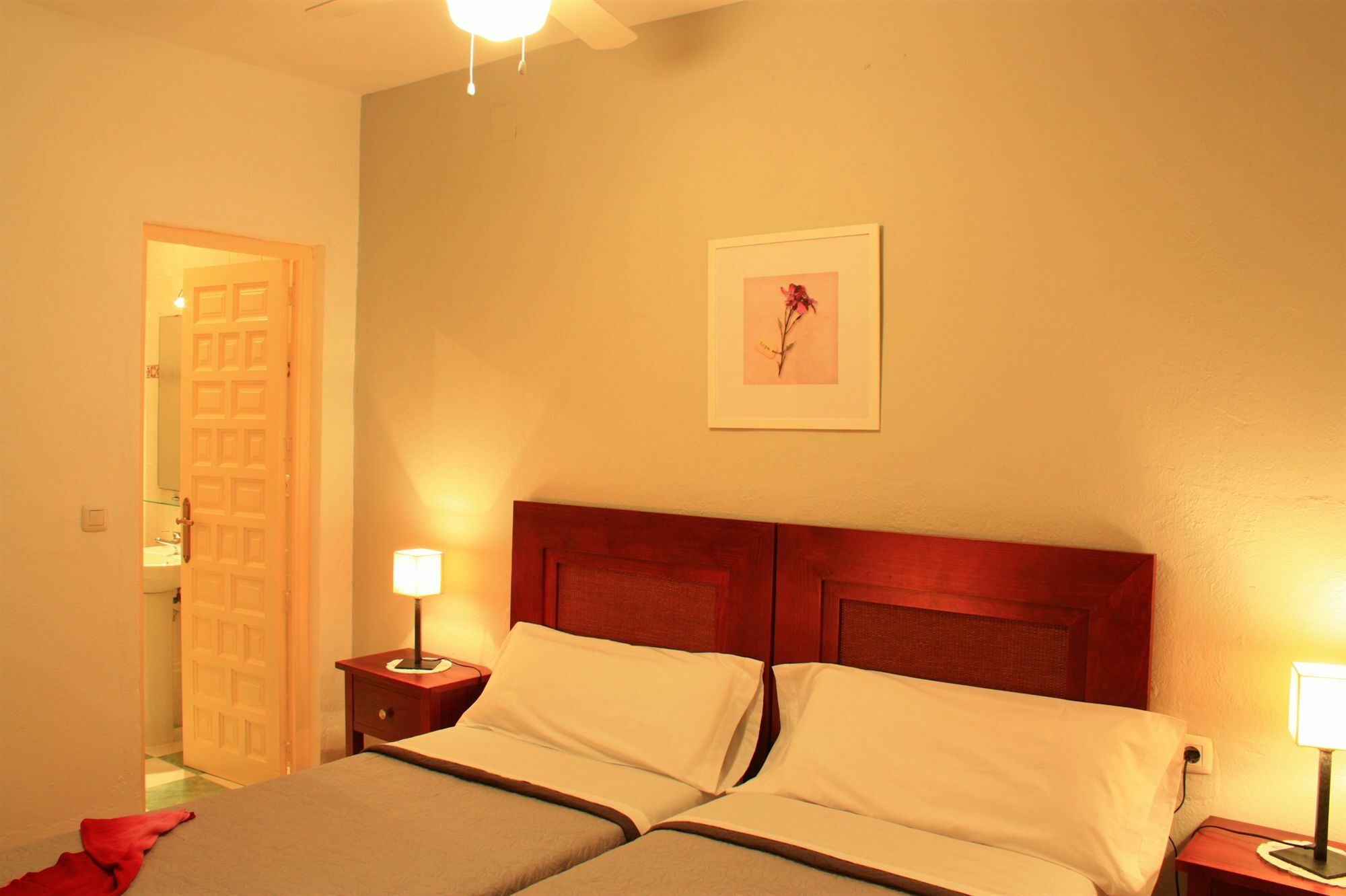 Hotel Toril 安特克拉 外观 照片